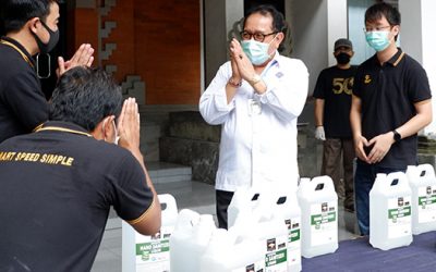 Perangi Corona, Brand Herborist Salurkan Hand Sanitizer ke Pemerintah Provinsi Bali